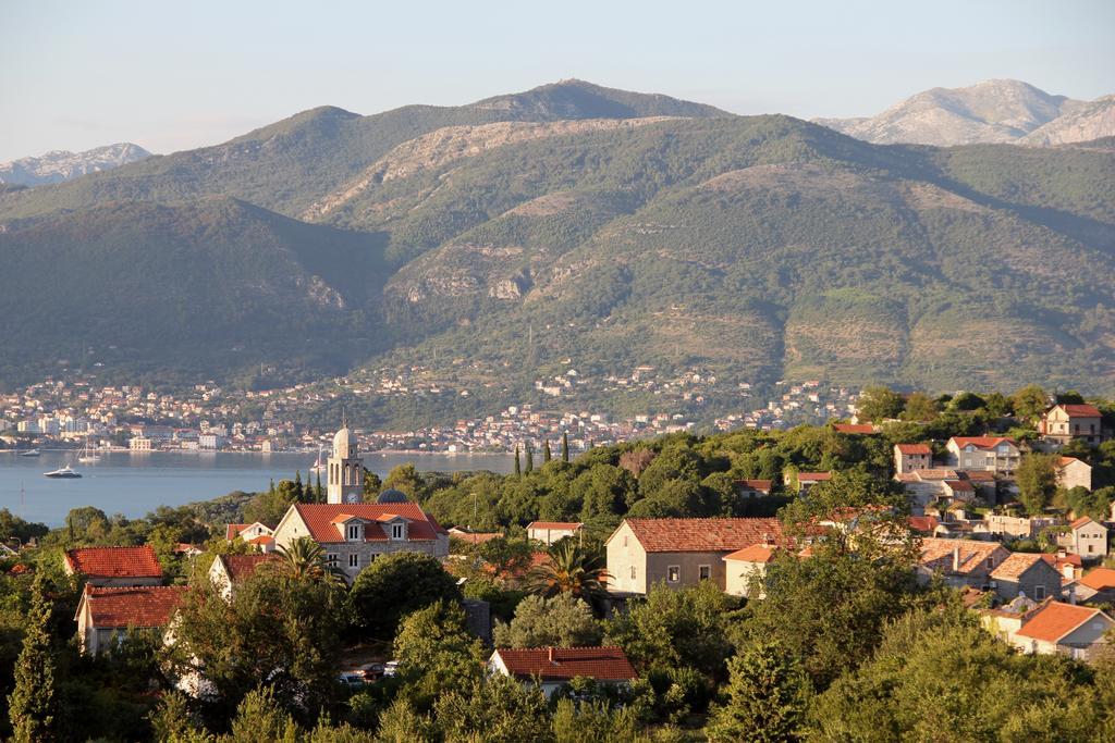 Apartments Camilla Радовичи Экстерьер фото
